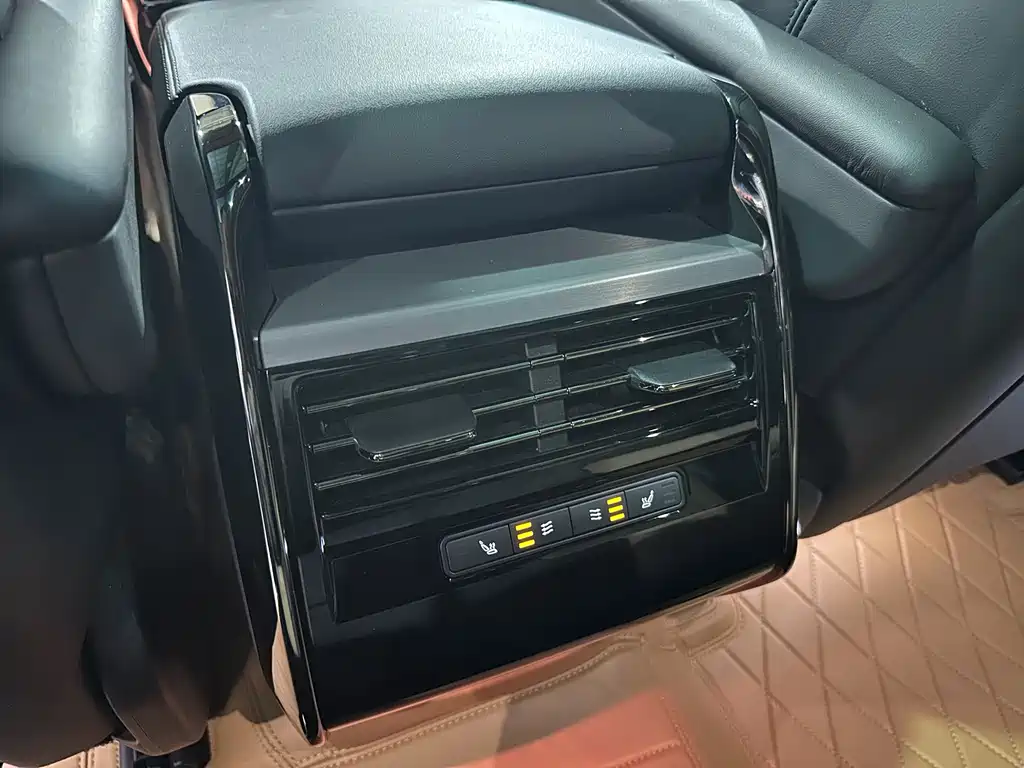 Land Rover Sport — миниатюра 13