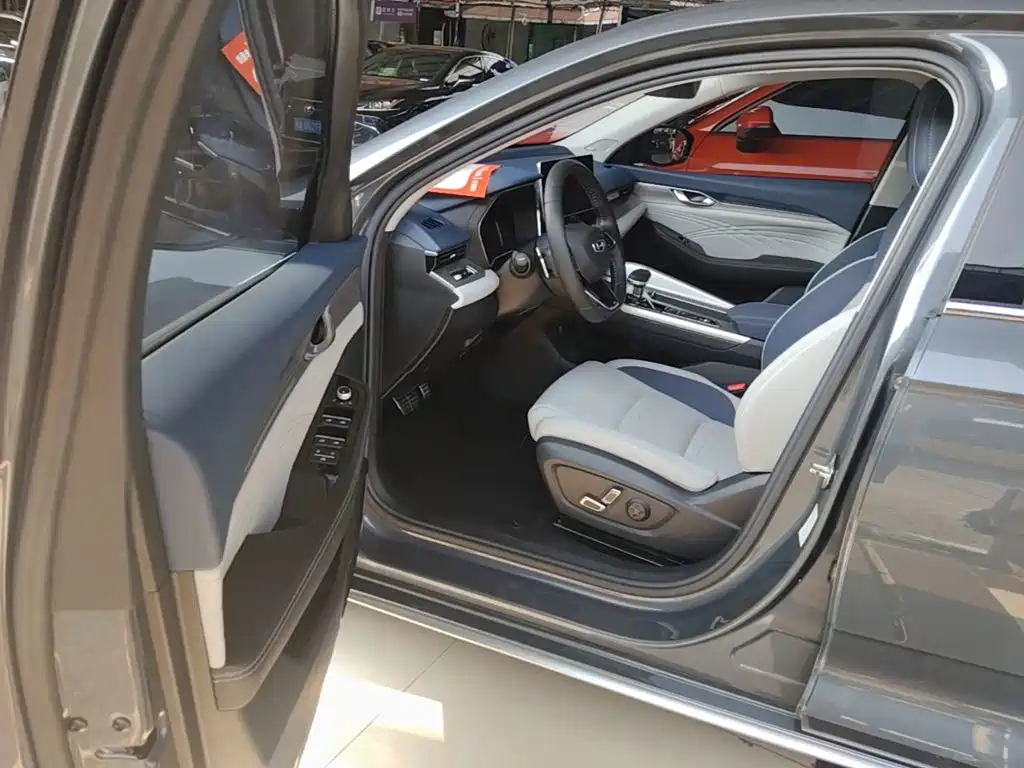 Geely Xingrui — миниатюра 16