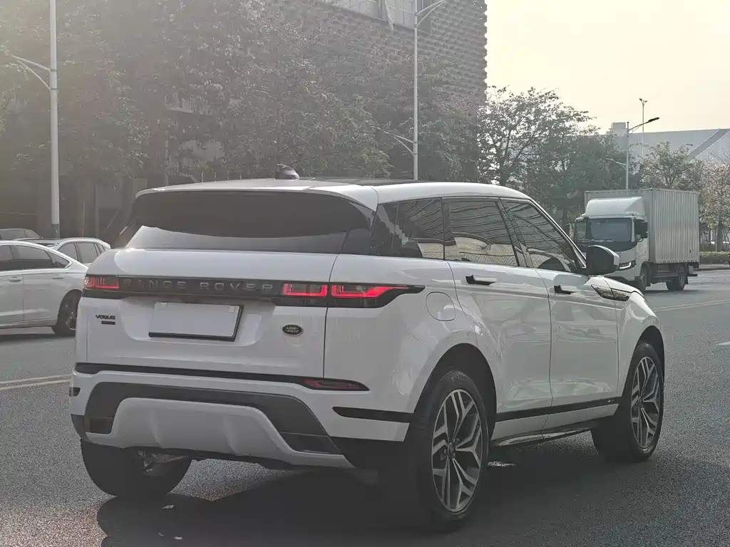 LAND ROVER RANGE ROVER AURORA