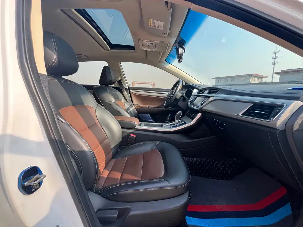 GEELY AUTOMOBILE EMGRAND GL