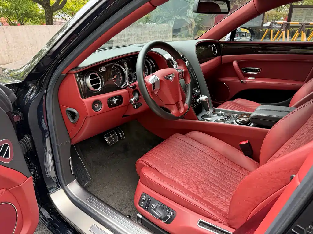 Bentley Flying Spur — миниатюра 6