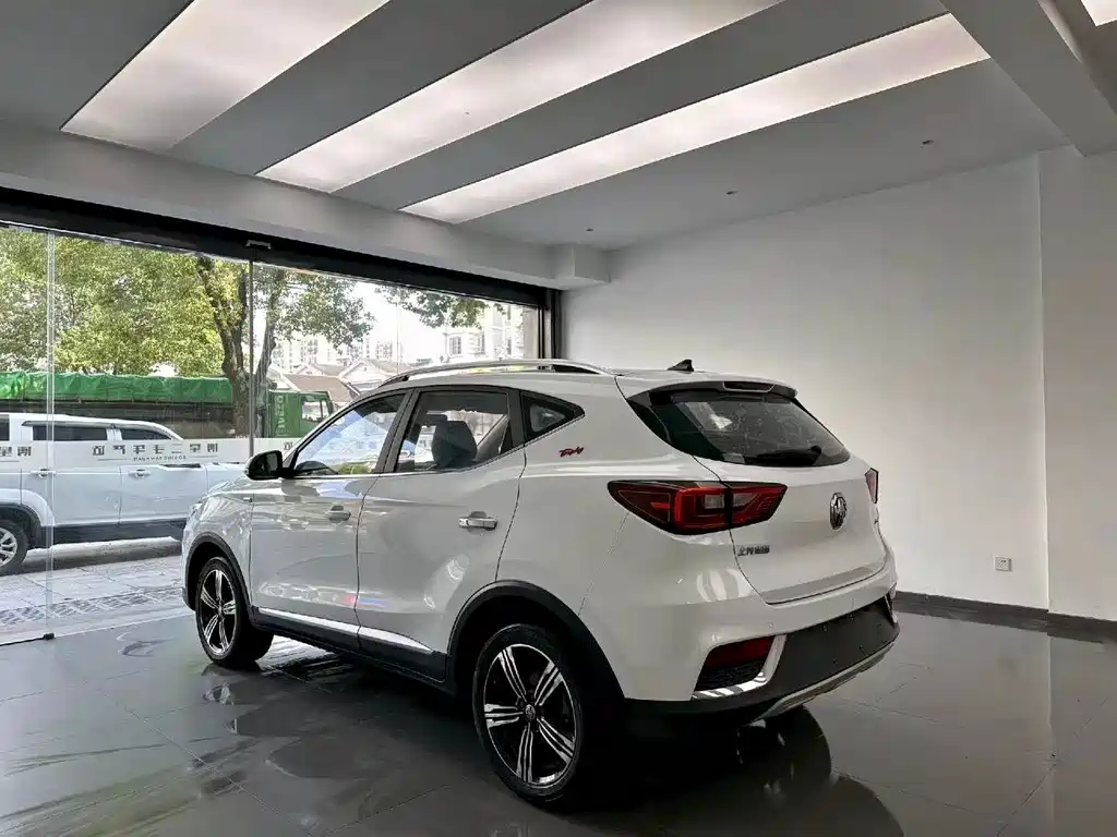 MG ZS — миниатюра 7