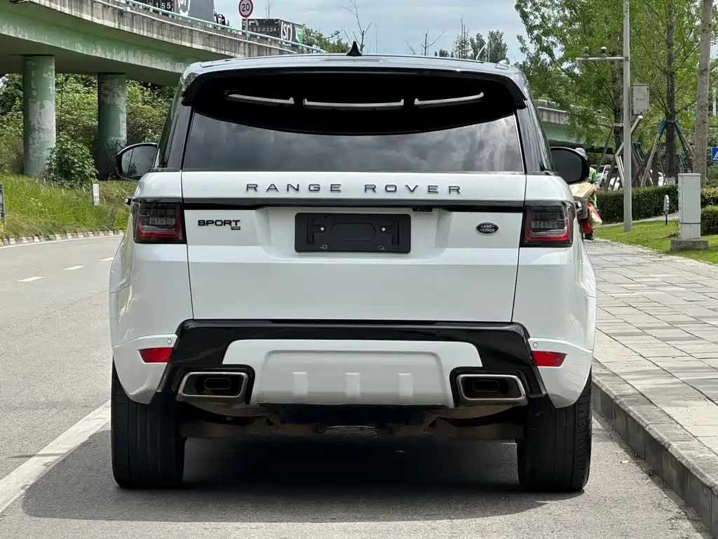 Land Rover Range Rover Sport 2020 3.0 L6 HSE DYNAMIC