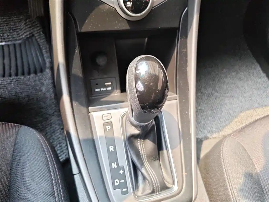 Hyundai Elantra (Langdong) 2016 1.6L Auto Smart Type