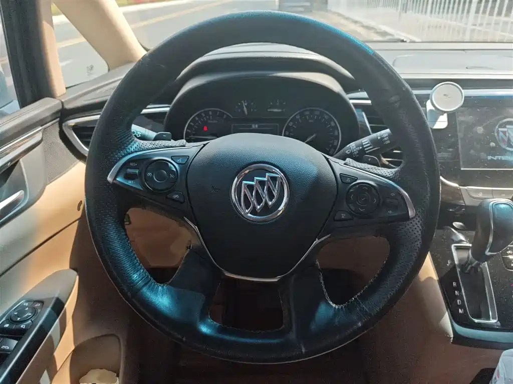Buick GL8 2017 ES 28T Luxury V