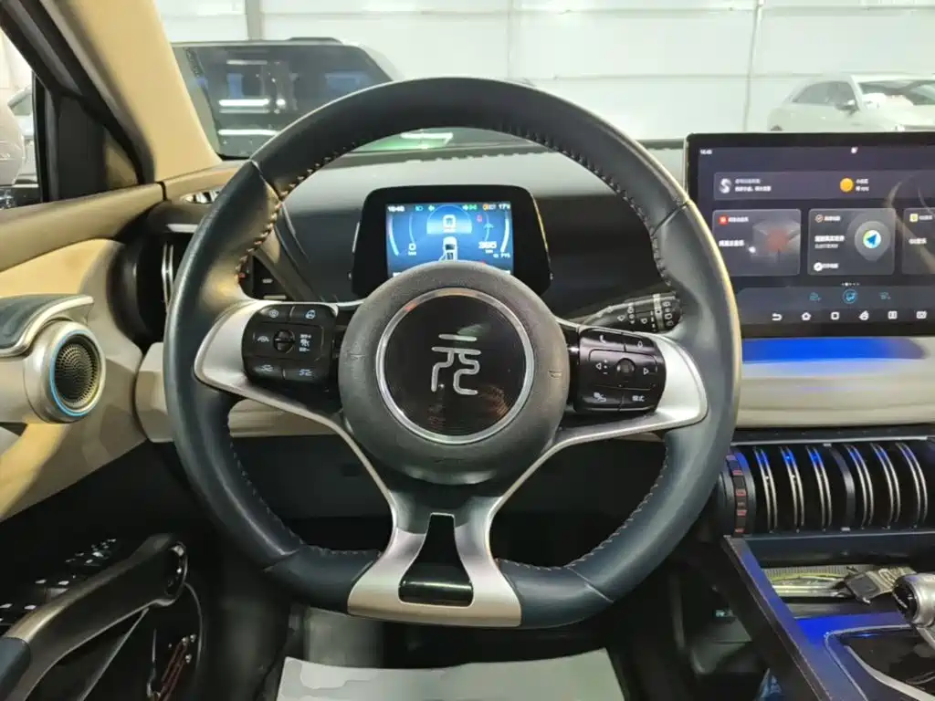 BYD Yuan Plus — миниатюра 11