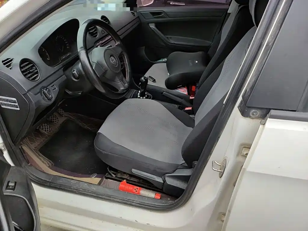 Volkswagen Jetta — миниатюра 20