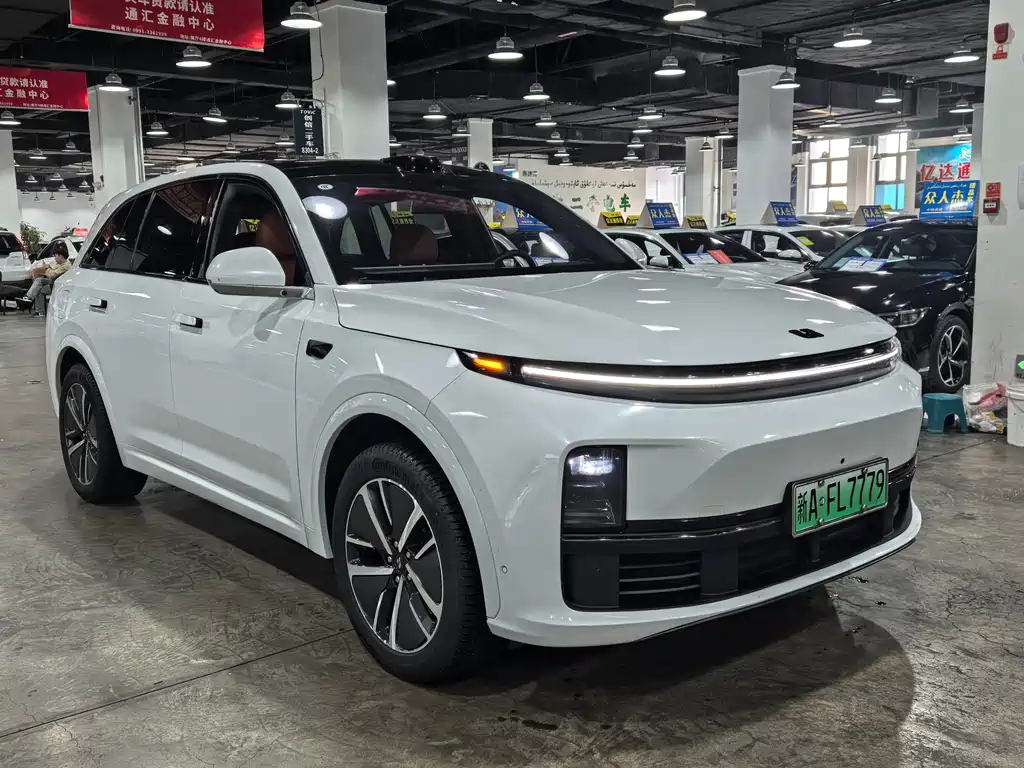 Li Auto IDEAL L7