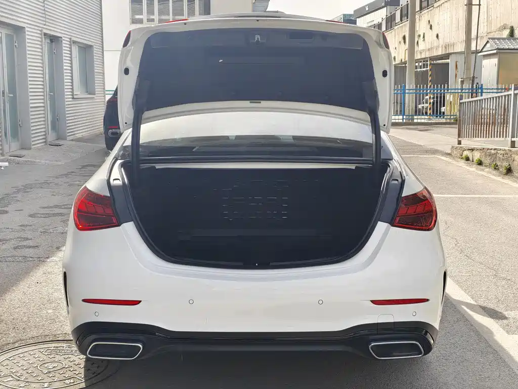 Mercedes-Benz C-Class C 2024 C 260 L Sport