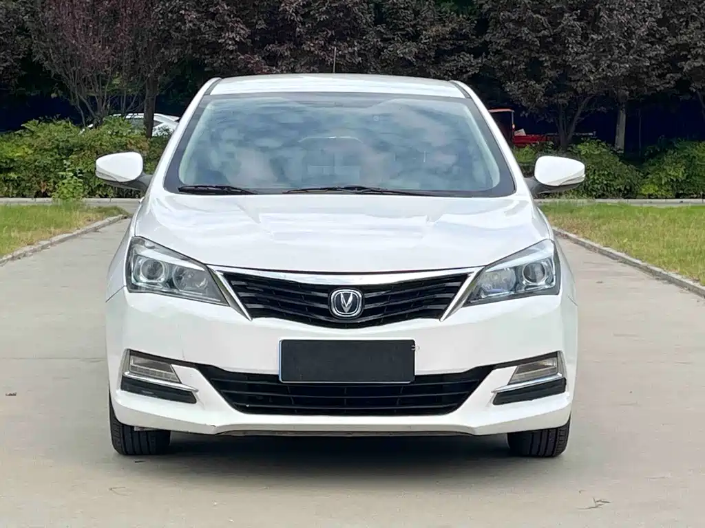 Changan V7 — миниатюра 2