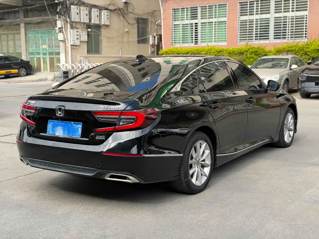 Honda Accord 2022 260TURBO Luxury