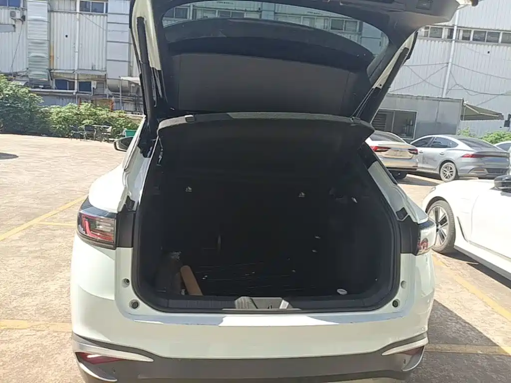 Volkswagen ID.4 X — миниатюра 19