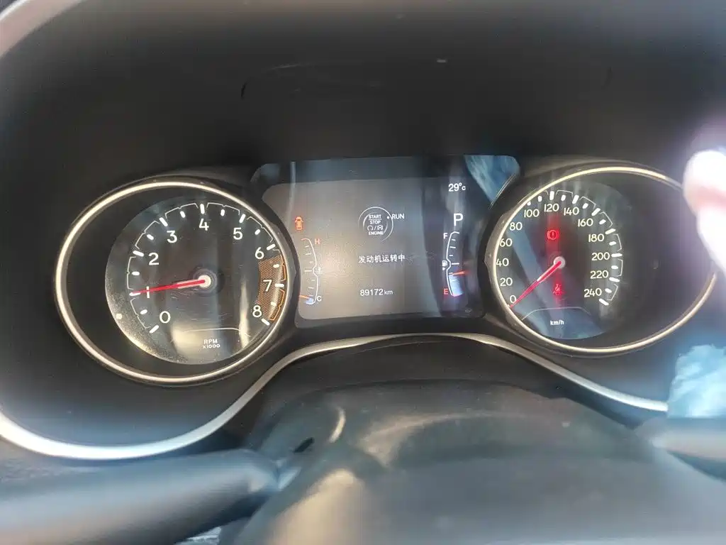 Jeep Compass — миниатюра 12