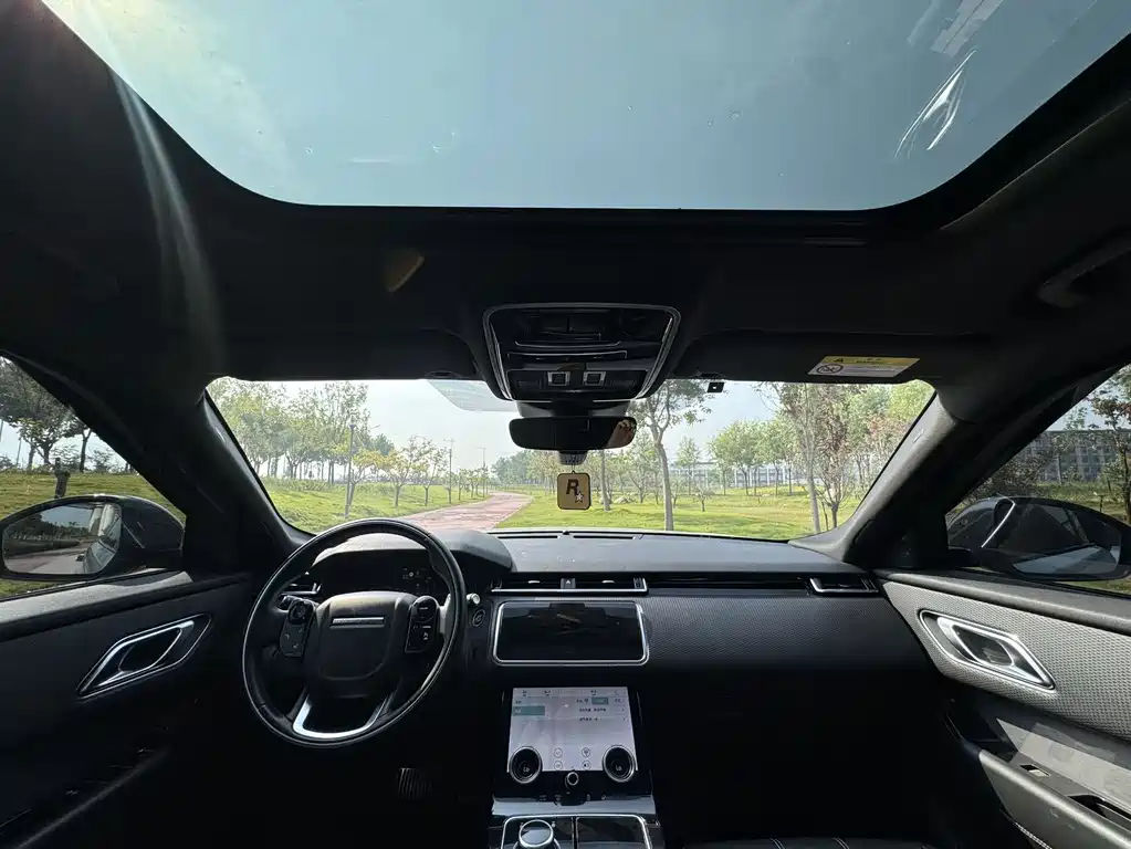 Land Rover Range Rover — миниатюра 4