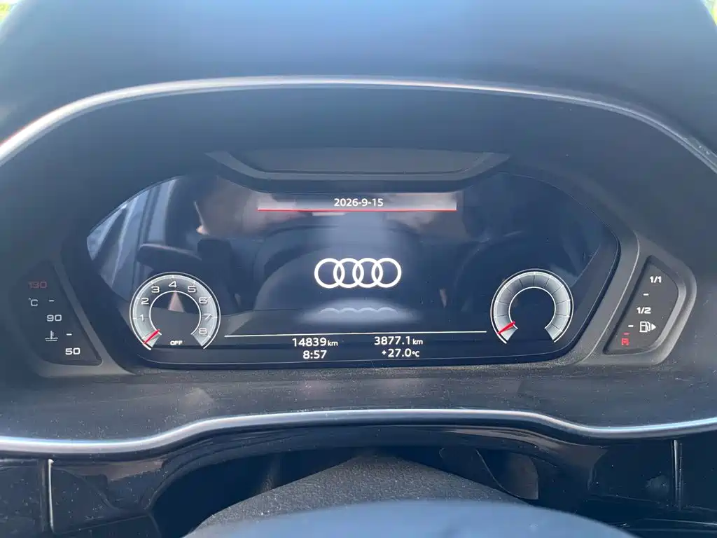 Audi Q3 — миниатюра 12