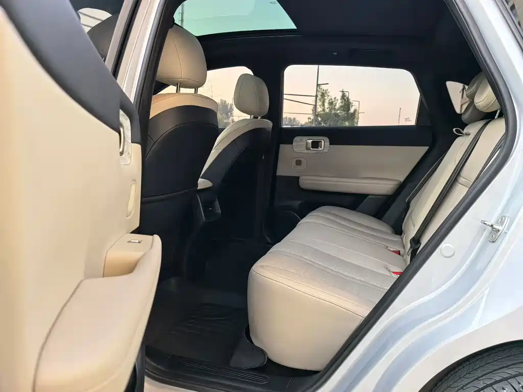 Wuling Xingguang S — миниатюра 5