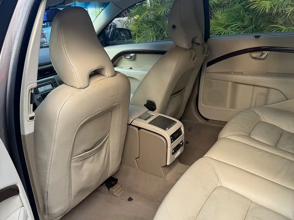 Volvo S80L — миниатюра 7