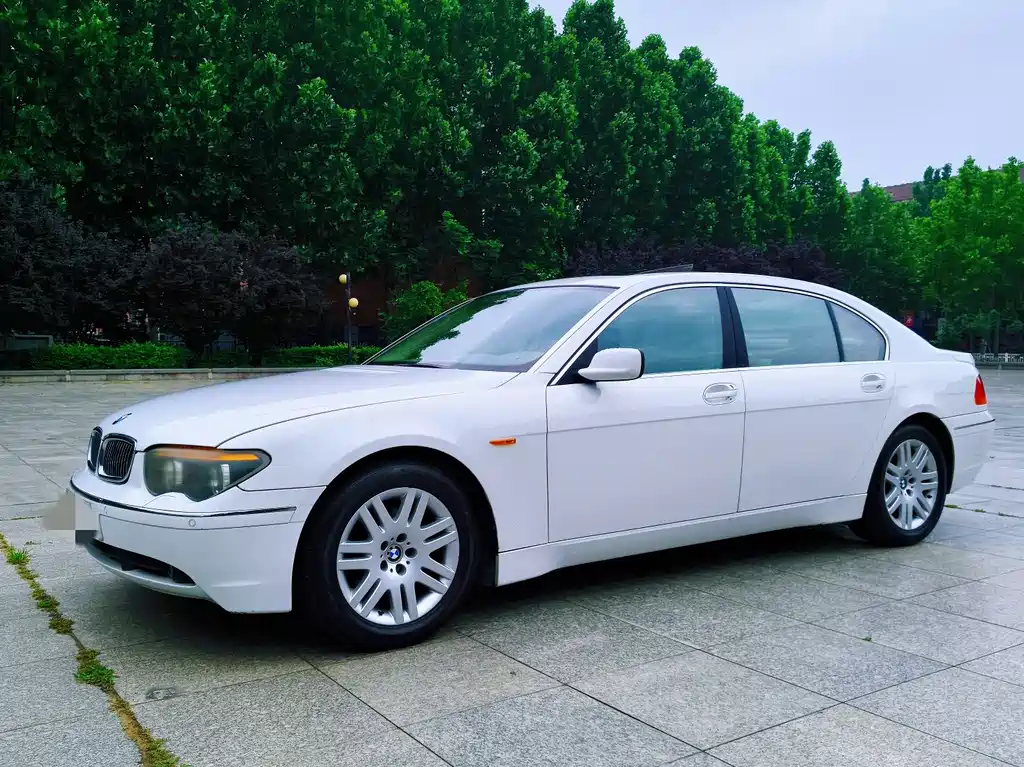 BMW 7 Series 7 2005 730Li