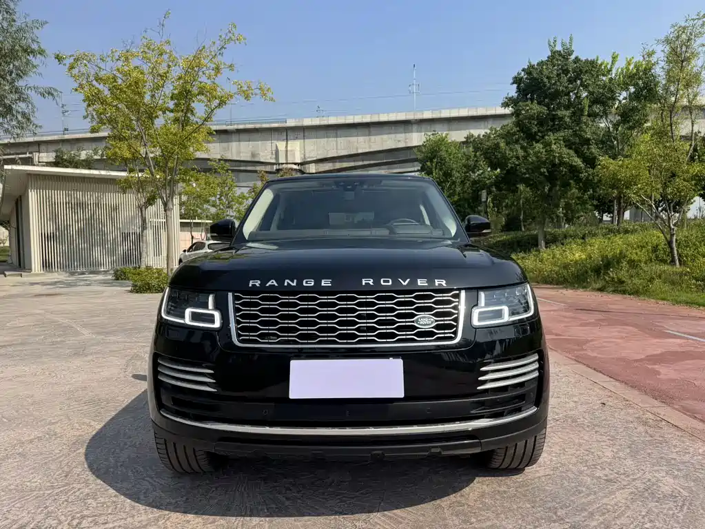 Land Rover Range Rover — миниатюра 2