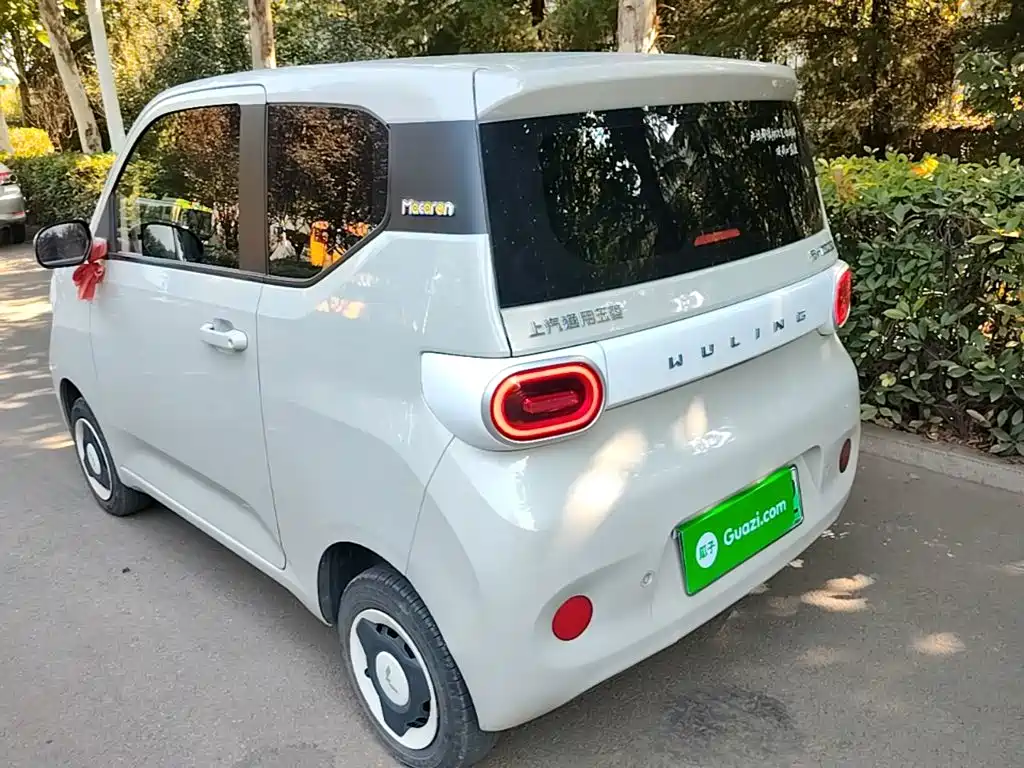 Wuling MINIEV — миниатюра 5