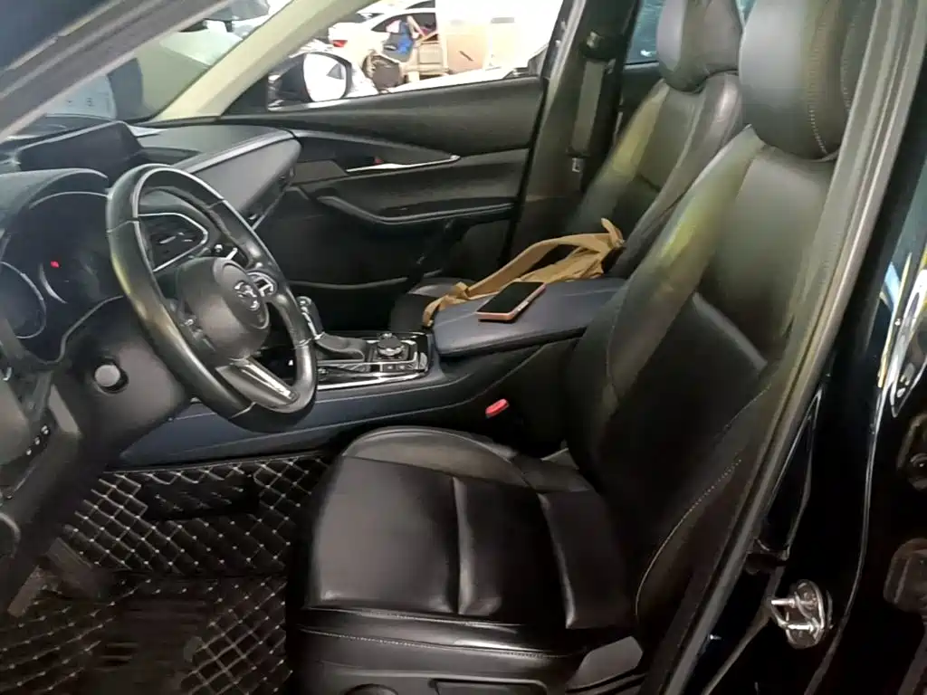 Mazda CX-30 — миниатюра 15