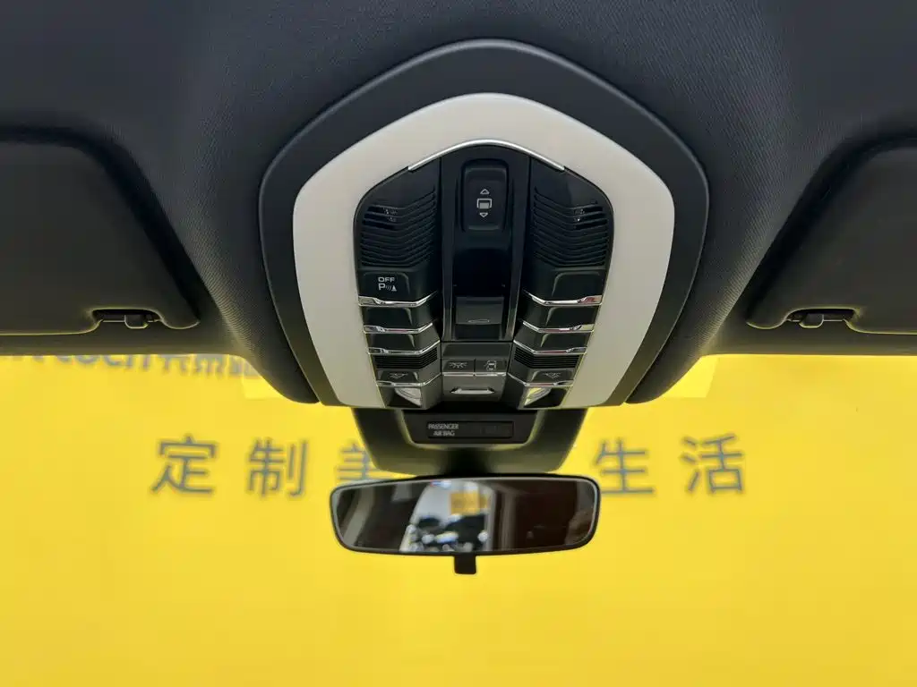 Porsche Macan — миниатюра 32