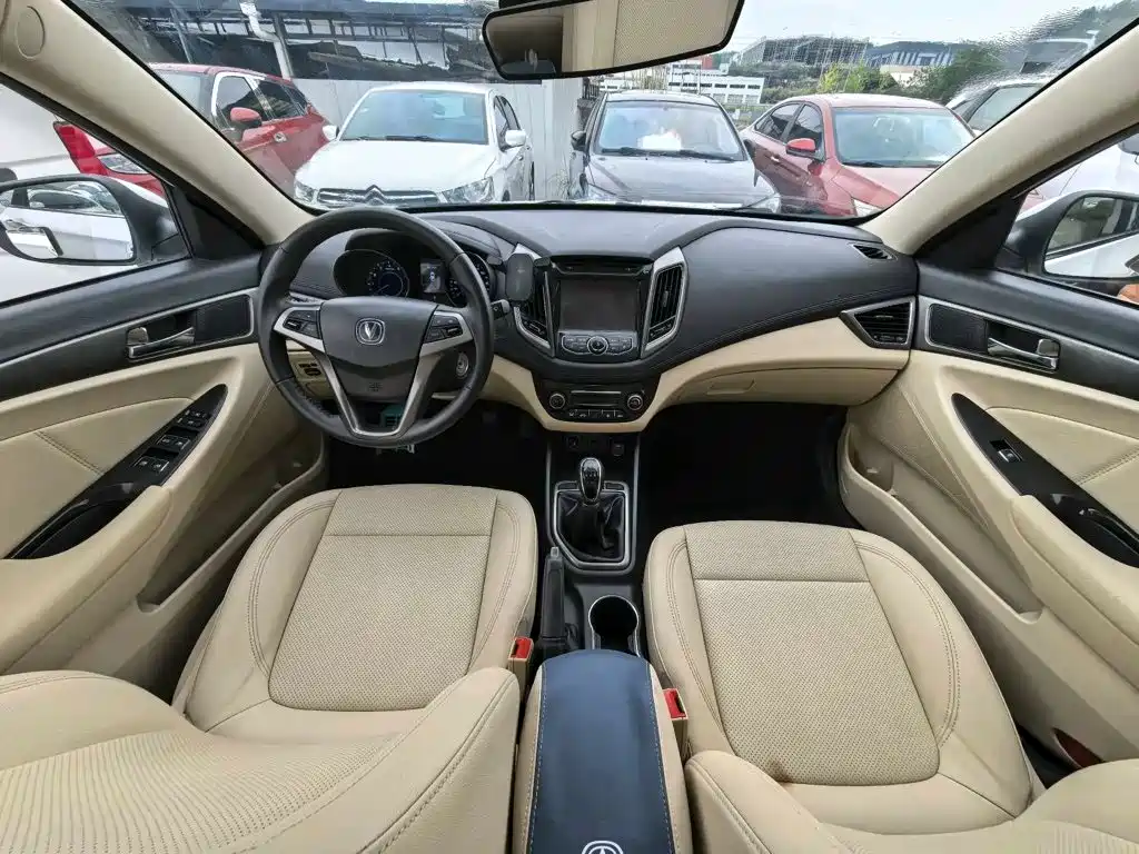 Changan Eado — миниатюра 7