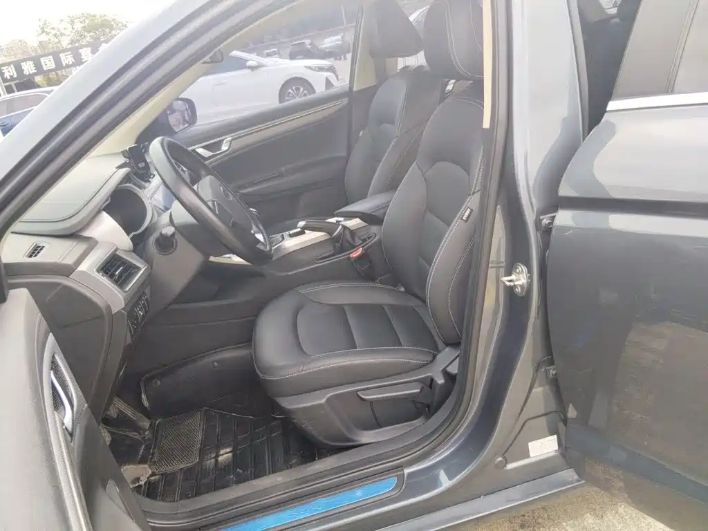 Geely Emgrand GL — миниатюра 8