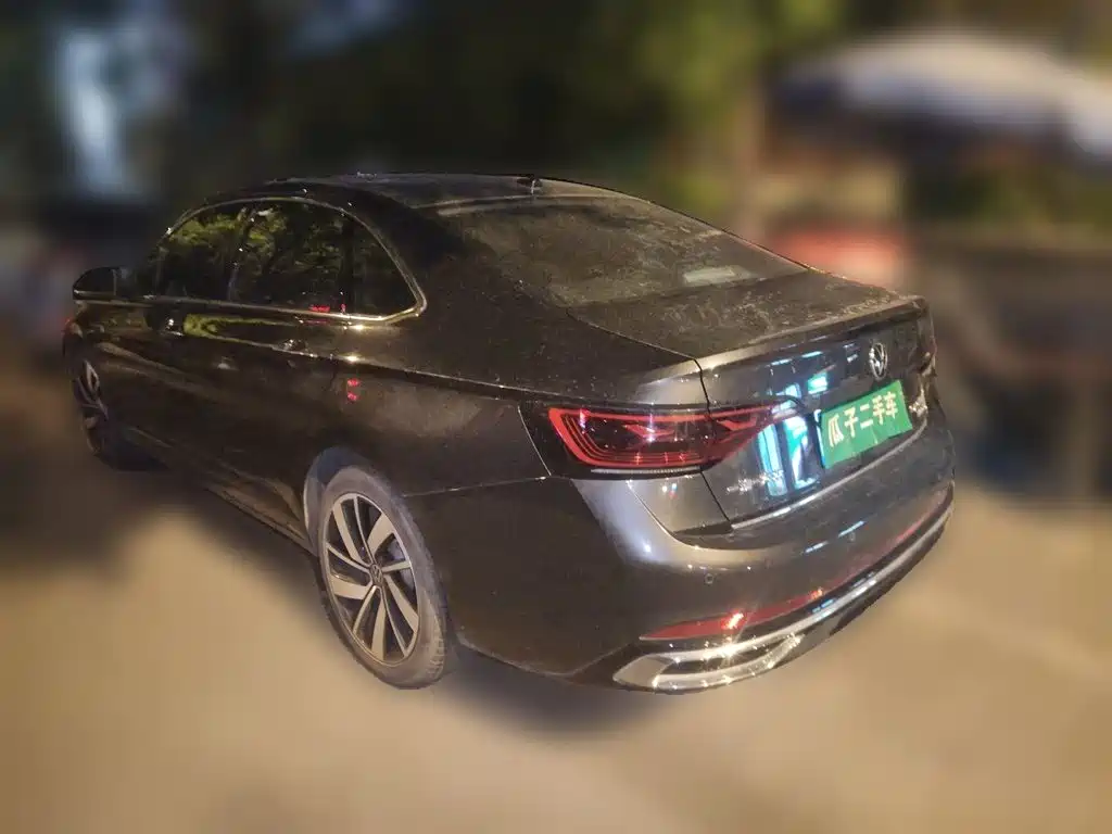 Volkswagen Sagitar — миниатюра 4