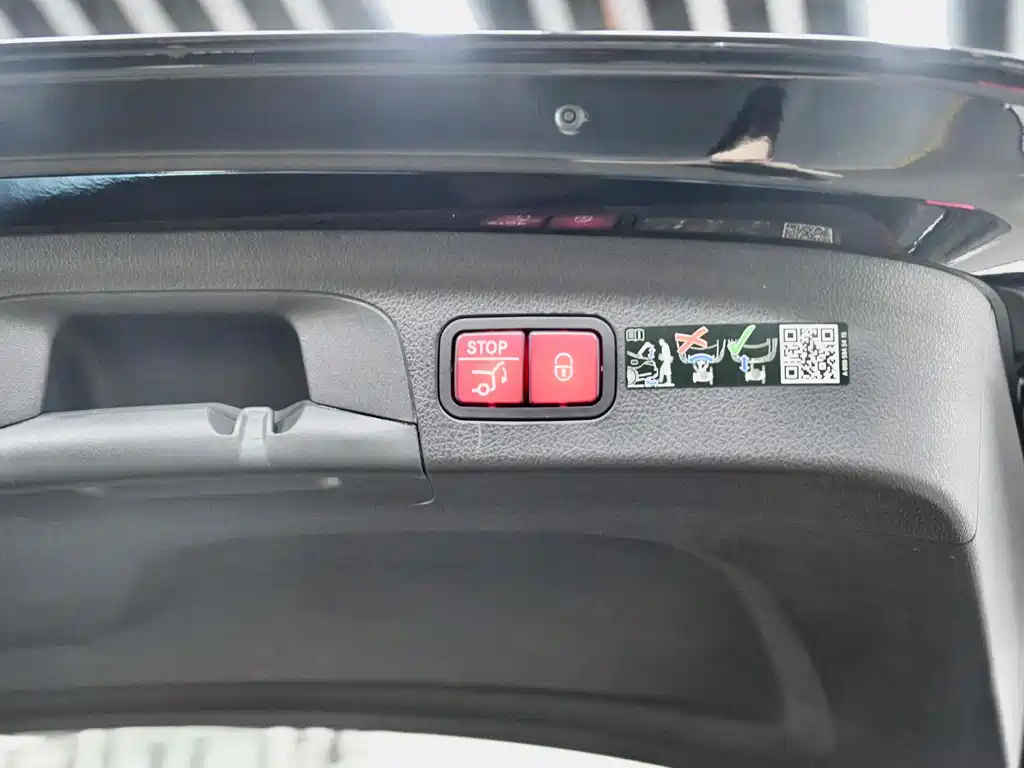MERCEDES-BENZ  GLE