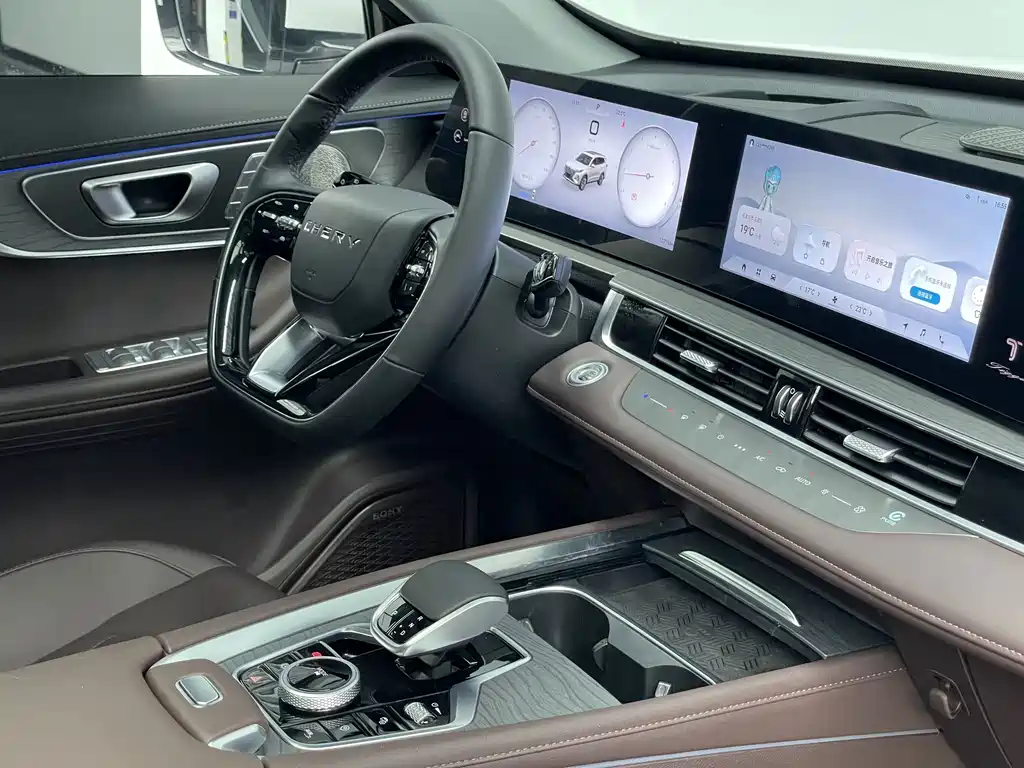 Chery Tiggo 8 PRO — миниатюра 17