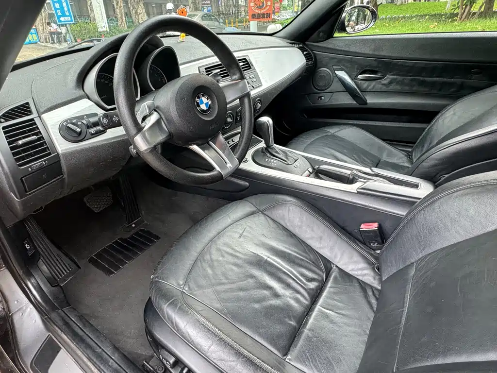 BMW Z4 — миниатюра 5