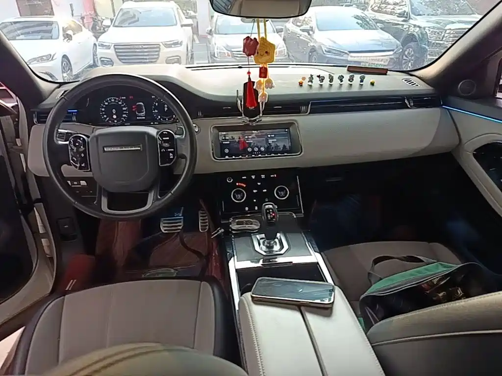 Land Rover Evoque — миниатюра 10