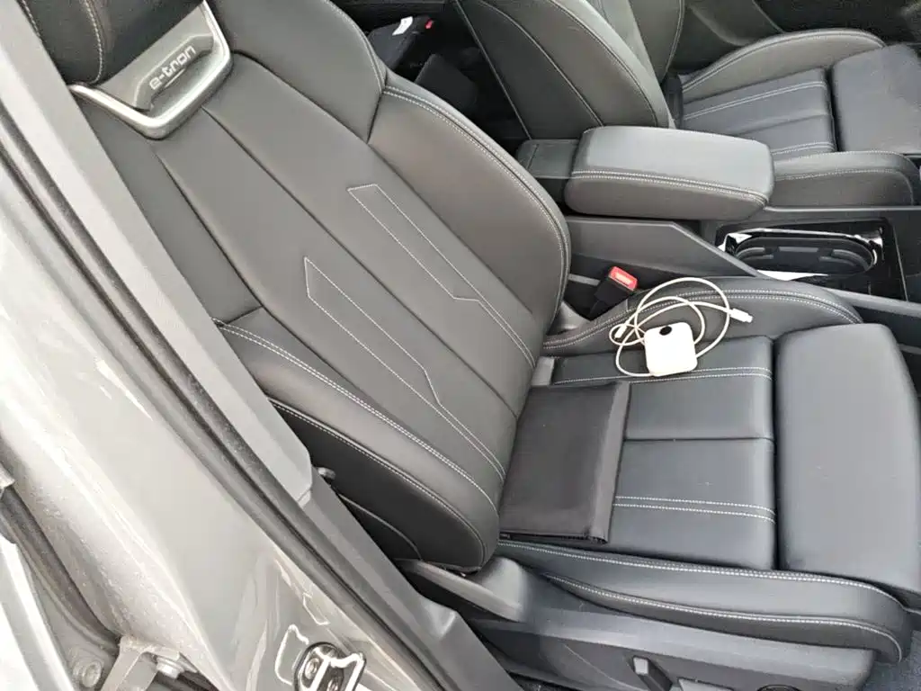 Audi Q4 e-tron — миниатюра 25