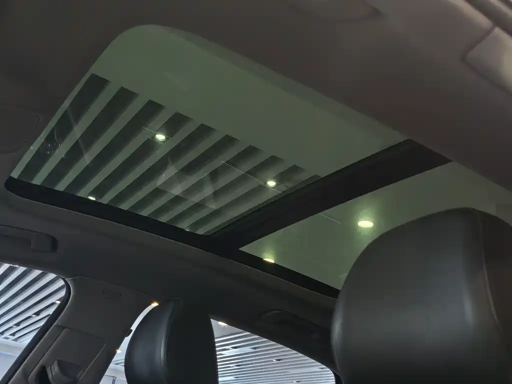 Audi A4L — миниатюра 11