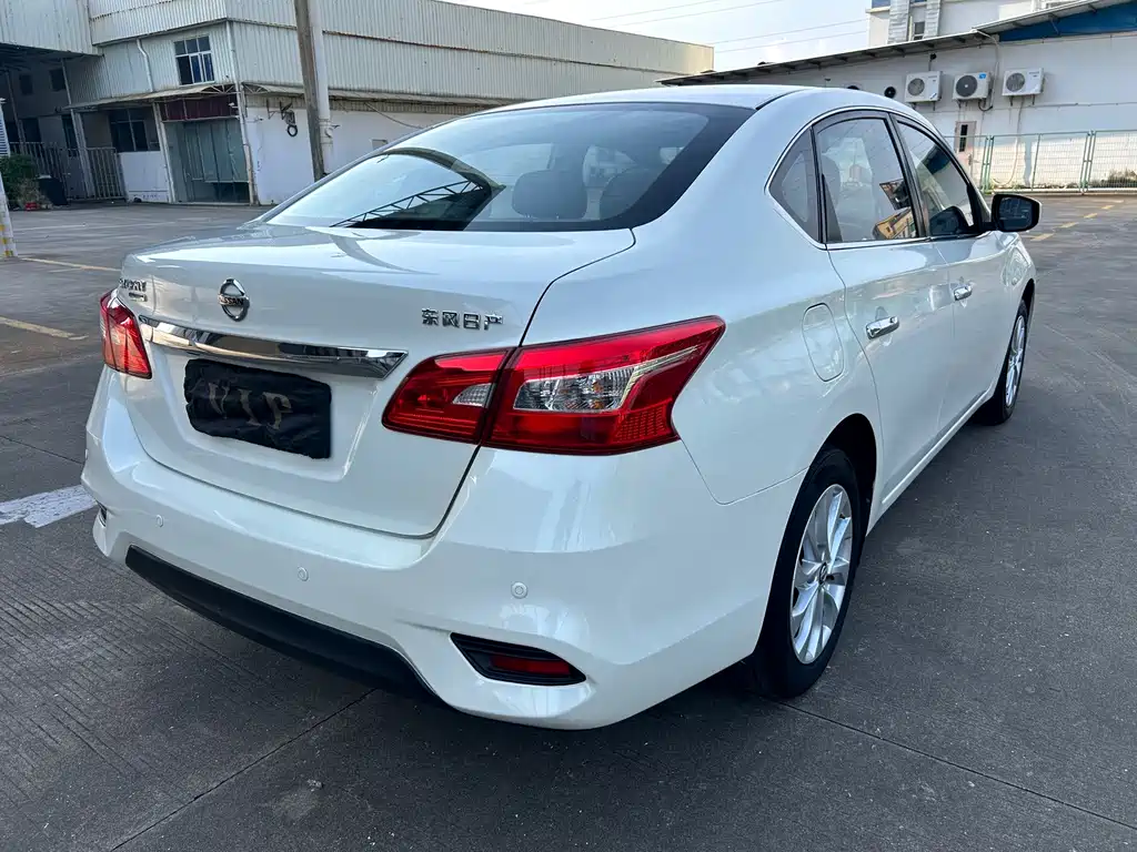 Nissan Sylphy — миниатюра 8