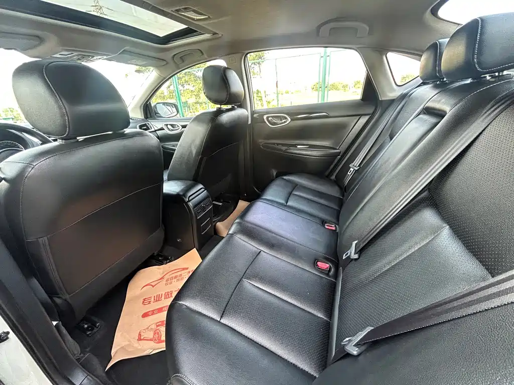 Nissan Sylphy — миниатюра 10
