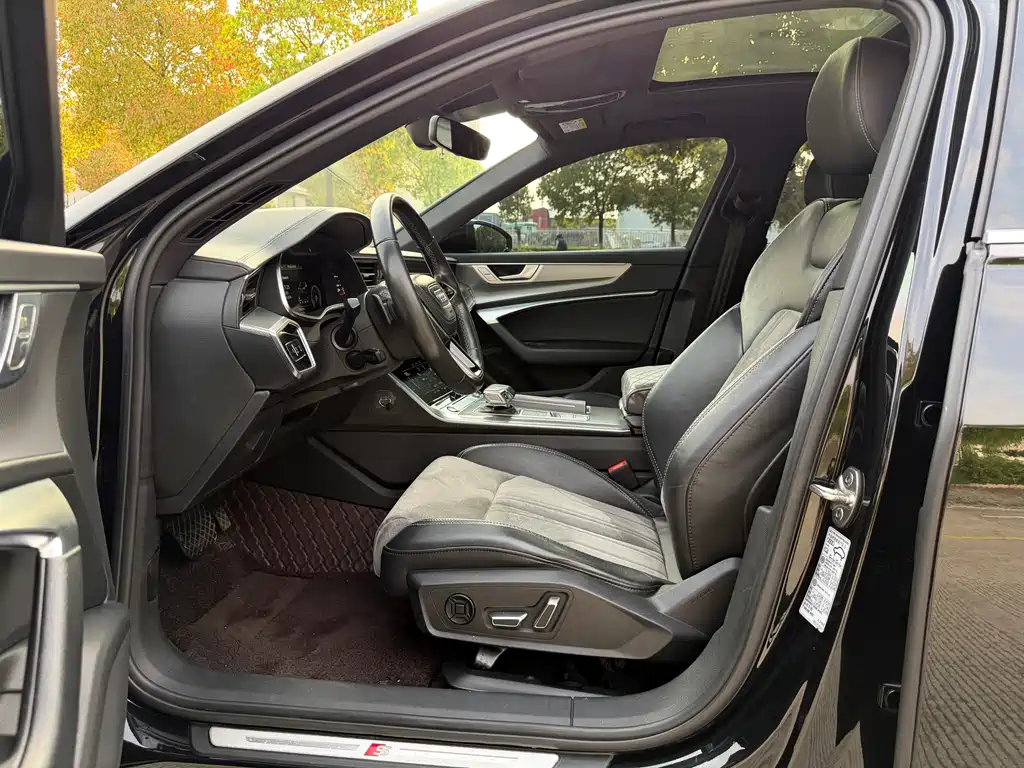 Audi A6L 2023 45 TFSI