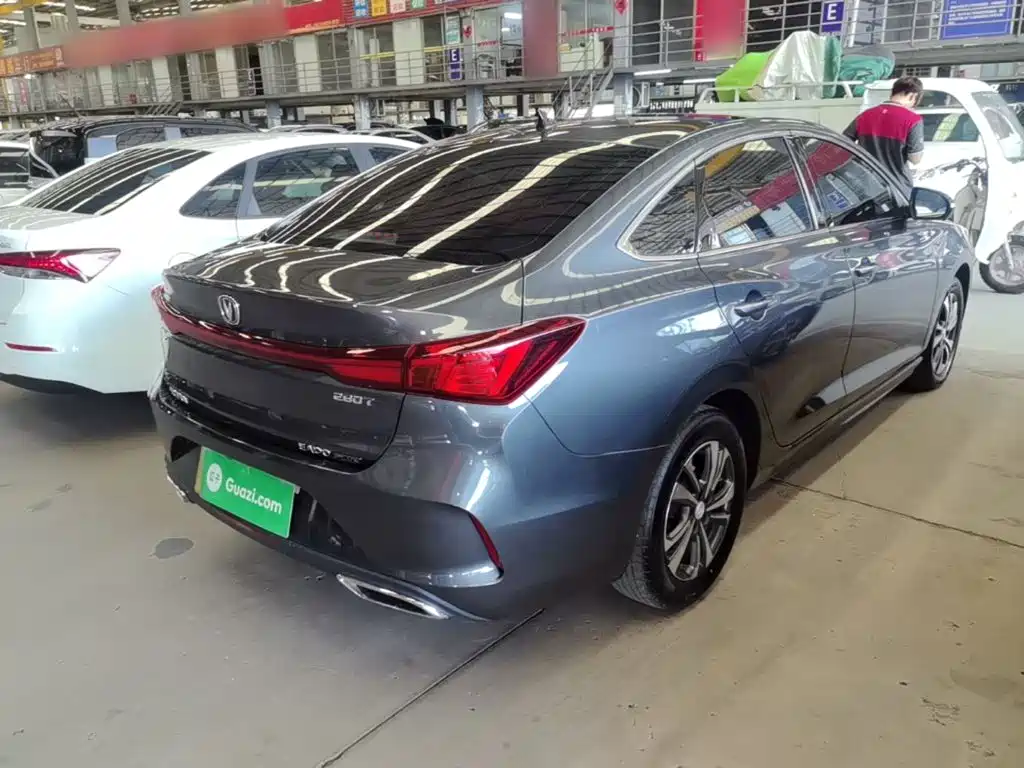 Changan Eado — миниатюра 7
