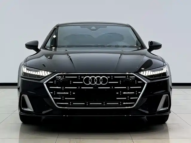 AUDI A7L