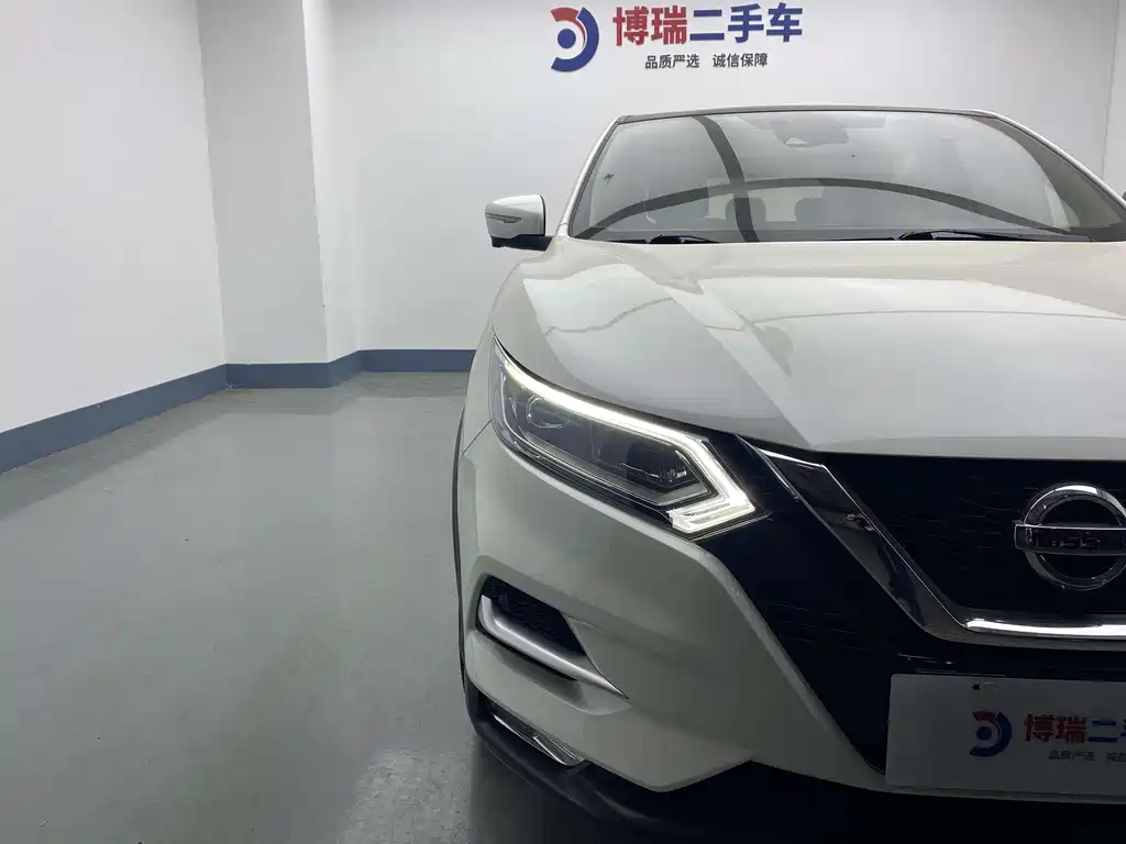 Nissan Qashqai 2021 2.0L CVT Luxury