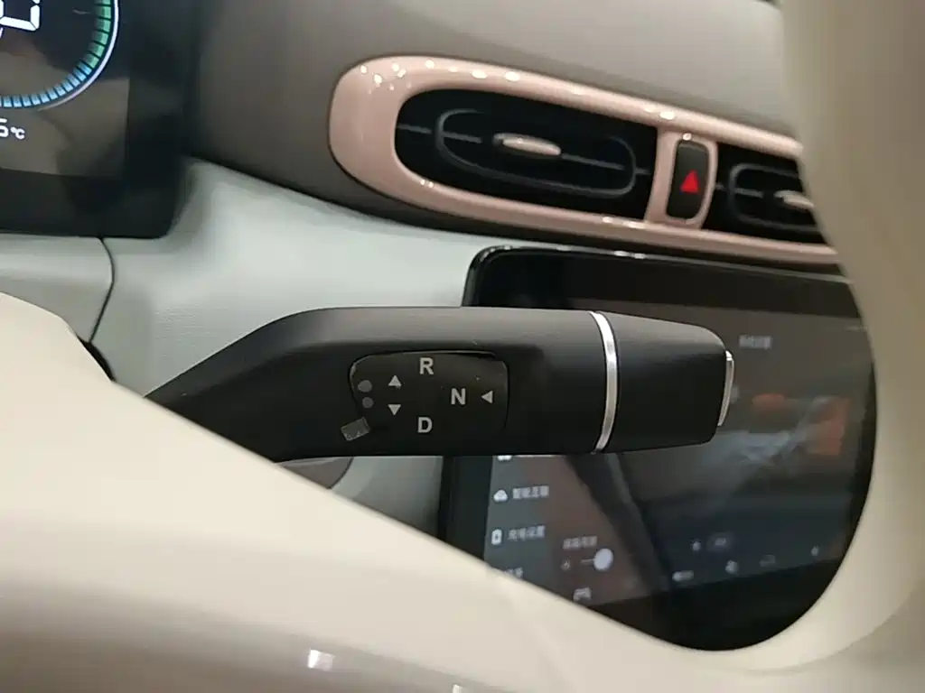 Leapmotor Leapmotor T03 — миниатюра 14