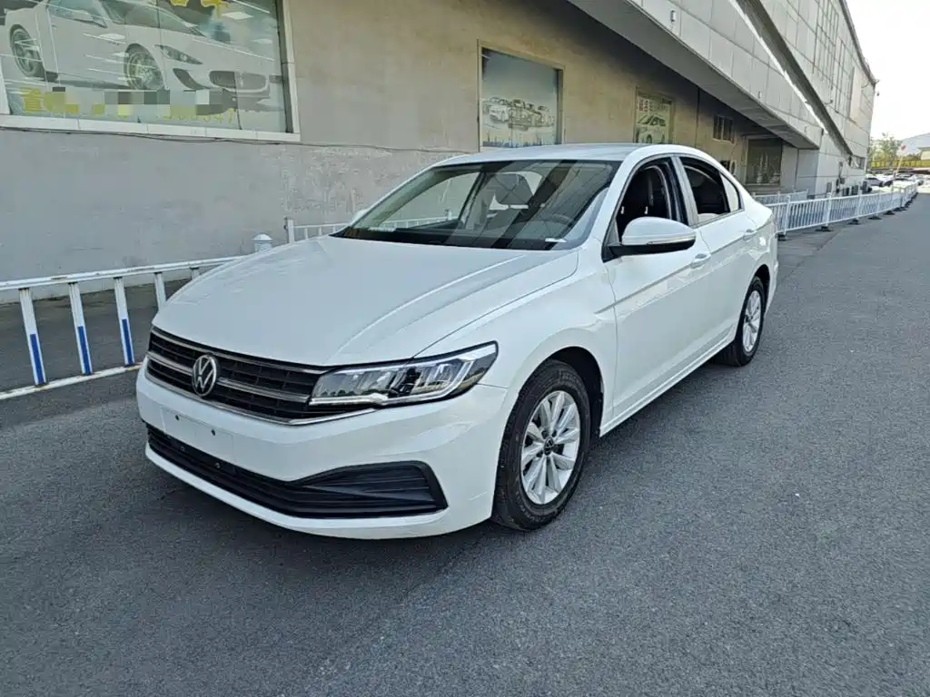 Volkswagen Bora — миниатюра 2