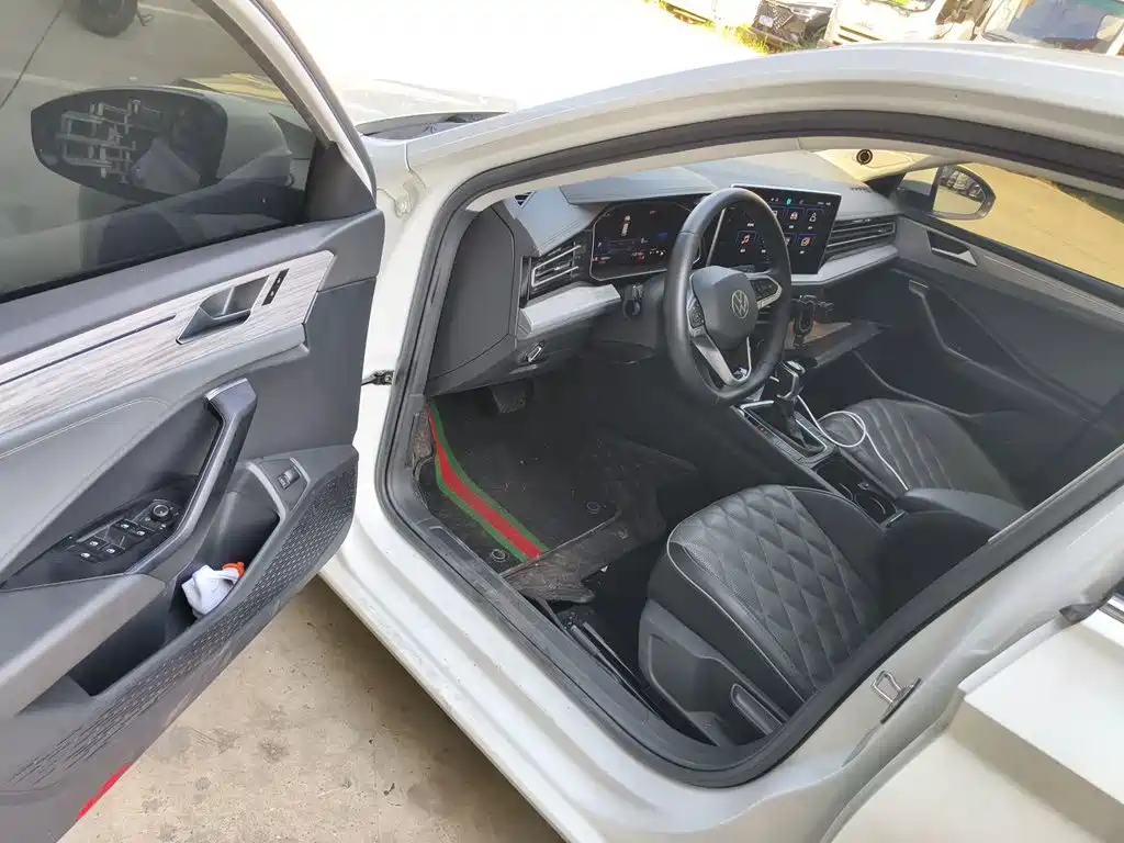 Volkswagen Sagitar — миниатюра 14