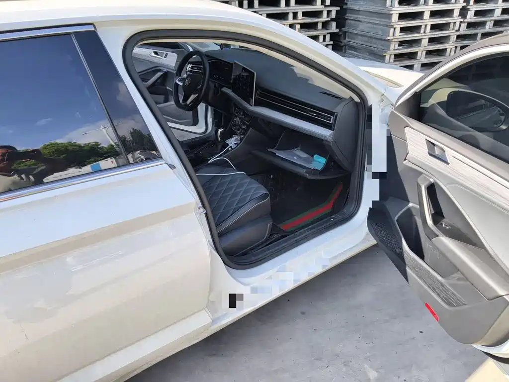 Volkswagen Sagitar — миниатюра 18