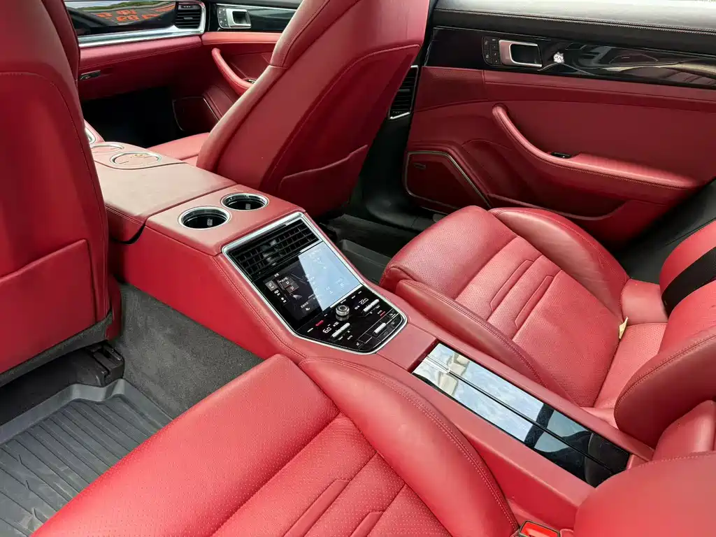 Porsche Panamera — миниатюра 8