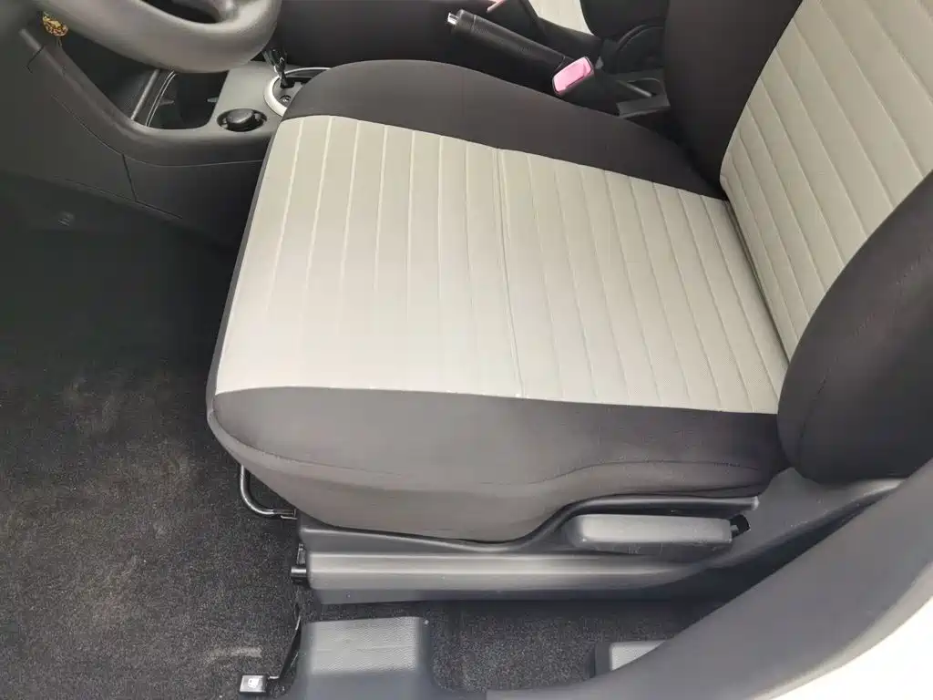 Suzuki Swift — миниатюра 20