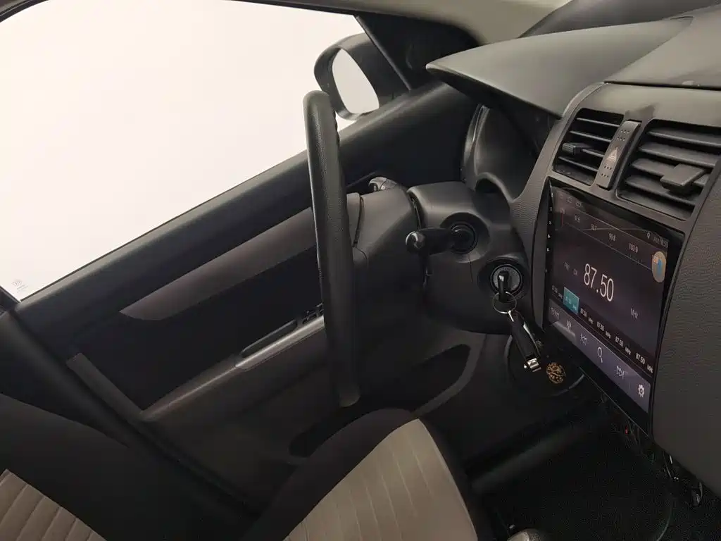 Suzuki Swift — миниатюра 22