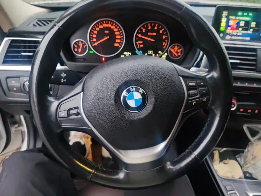 BMW 3 Series — миниатюра 15