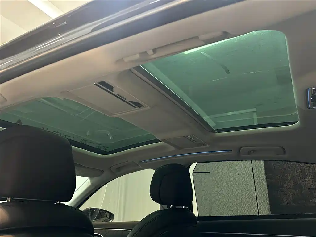 Audi A8 — миниатюра 11